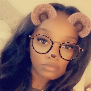 Meet your Posher, Tasha